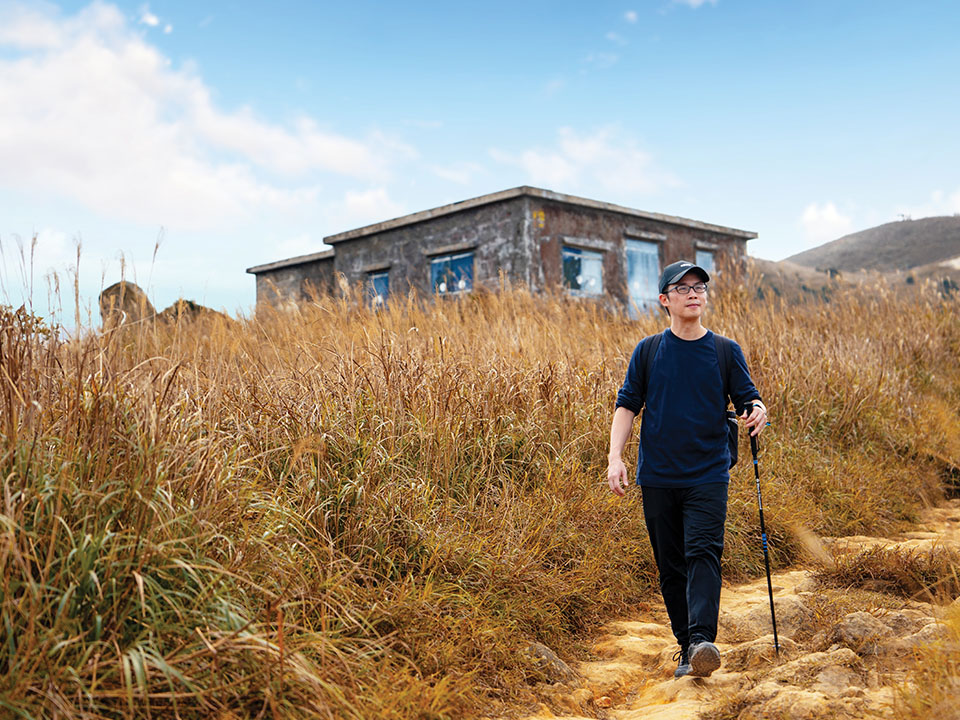 Préservation du patrimoine et de la nature sauvage au Lantau Mountain Camp avec l'architecte Thomas Chung